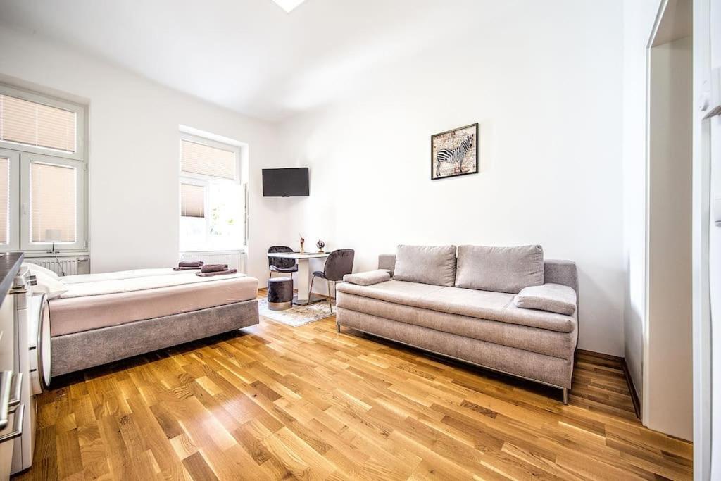 Cozy Apartment Studio Wenen Buitenkant foto