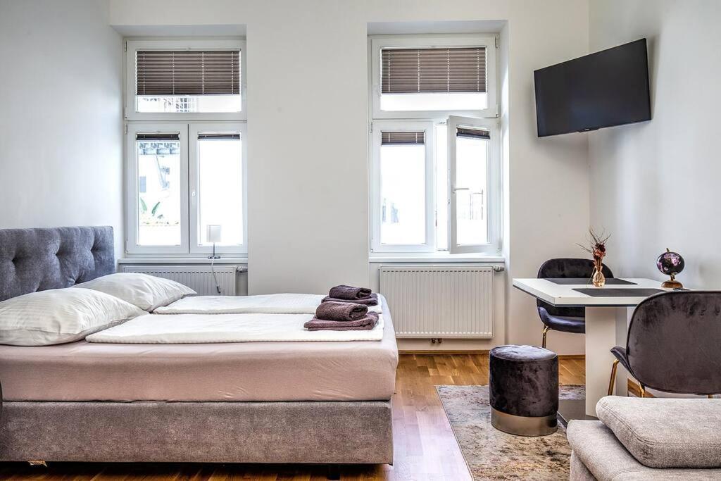 Cozy Apartment Studio Wenen Buitenkant foto